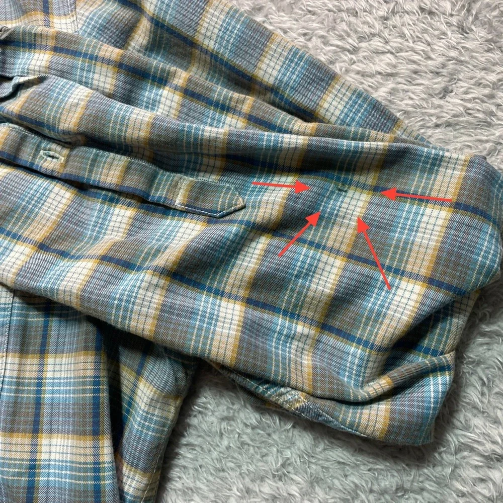The North Face Mens XL Blue Plaid Button Down Long Sleeve Shirt Flannel Style